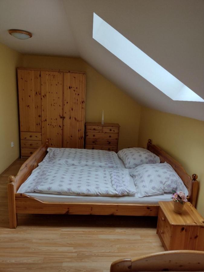 Ferienwohnung Sklipek V Agati Drnholec Exterior foto